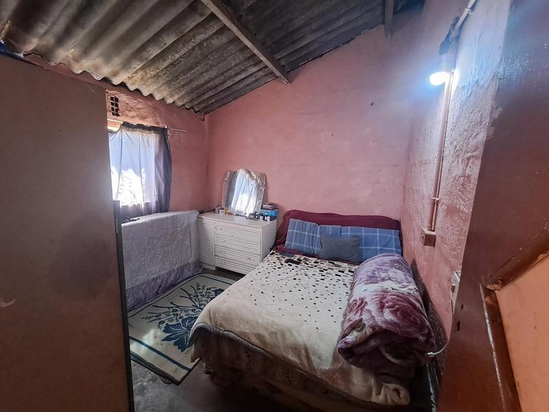 2 Bedroom Property for Sale in Dobsonville Gauteng