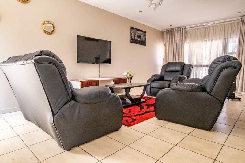 6 Bedroom Property for Sale in Verwoerdpark Gauteng