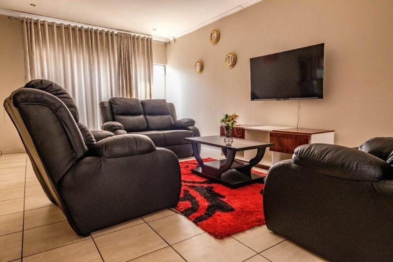 6 Bedroom Property for Sale in Verwoerdpark Gauteng