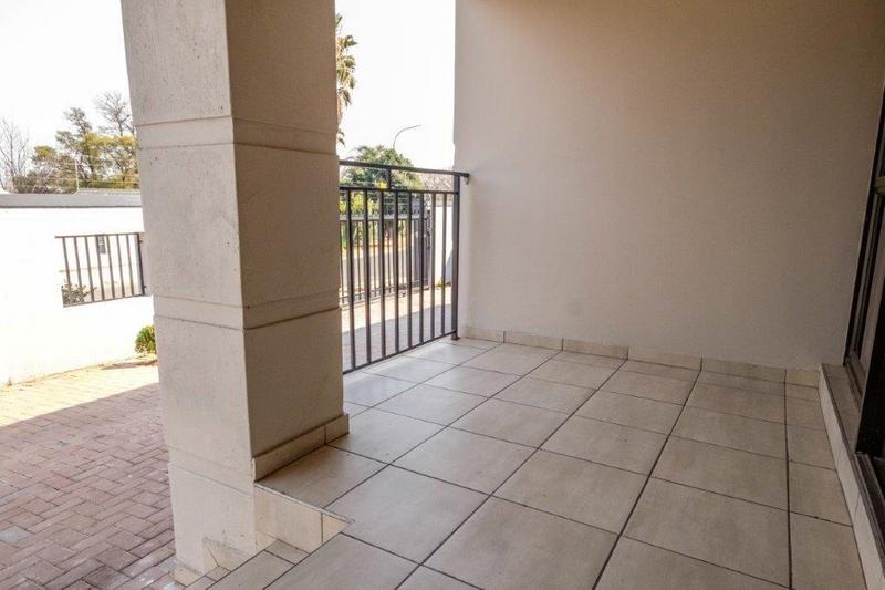 6 Bedroom Property for Sale in Verwoerdpark Gauteng