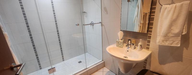 To Let 2 Bedroom Property for Rent in Bedford Gardens Gauteng