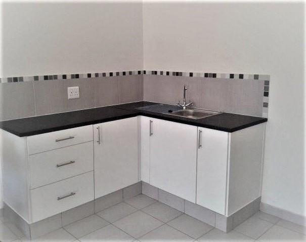 To Let 1 Bedroom Property for Rent in Mayville Gauteng