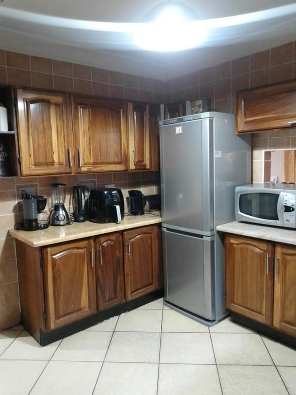 3 Bedroom Property for Sale in Soshanguve Gauteng