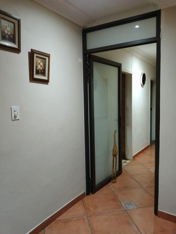 3 Bedroom Property for Sale in Soshanguve Gauteng