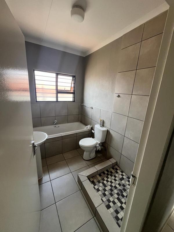 3 Bedroom Property for Sale in Azaadville Gauteng