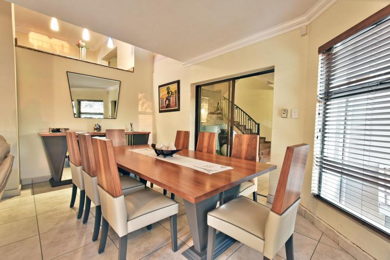 5 Bedroom Property for Sale in Bassonia Gauteng
