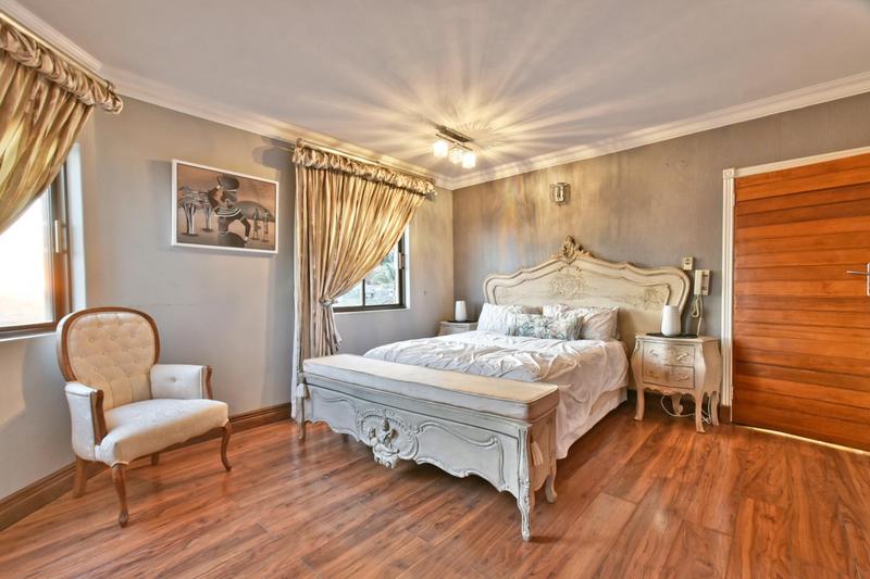 5 Bedroom Property for Sale in Bassonia Gauteng