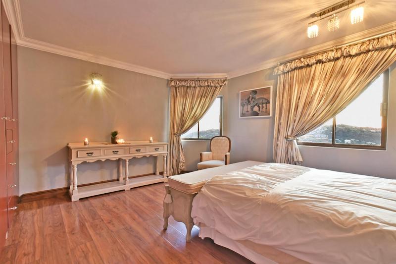 5 Bedroom Property for Sale in Bassonia Gauteng