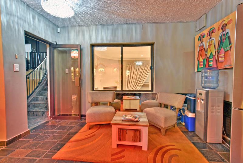 5 Bedroom Property for Sale in Bassonia Gauteng