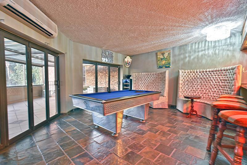 5 Bedroom Property for Sale in Bassonia Gauteng