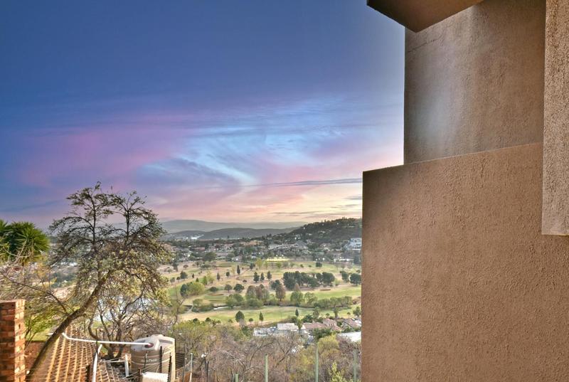 5 Bedroom Property for Sale in Bassonia Gauteng