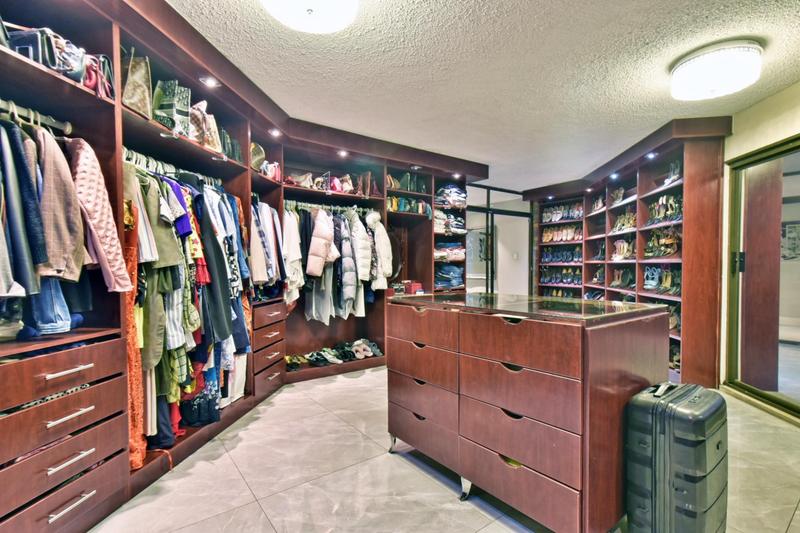 5 Bedroom Property for Sale in Bassonia Gauteng