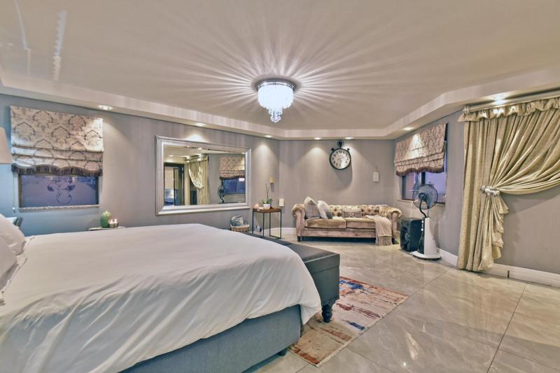 5 Bedroom Property for Sale in Bassonia Gauteng