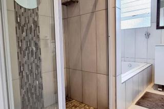 4 Bedroom Property for Sale in Randhart Gauteng