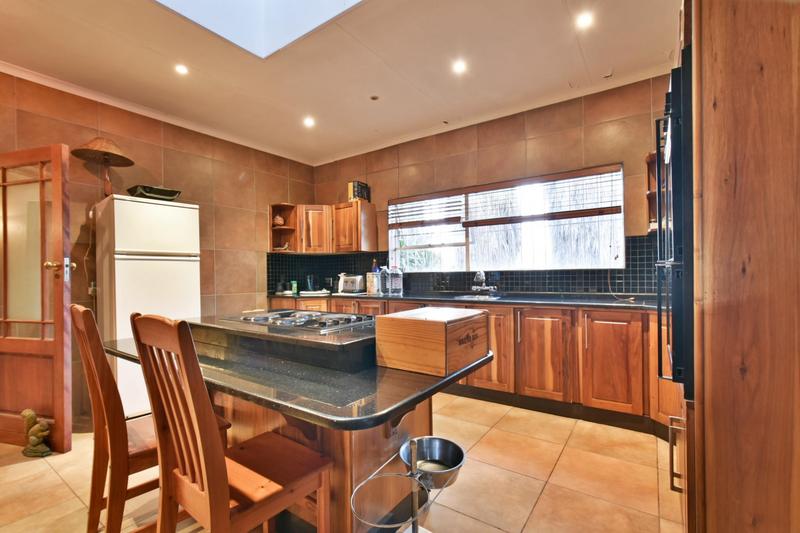 4 Bedroom Property for Sale in Northcliff Gauteng
