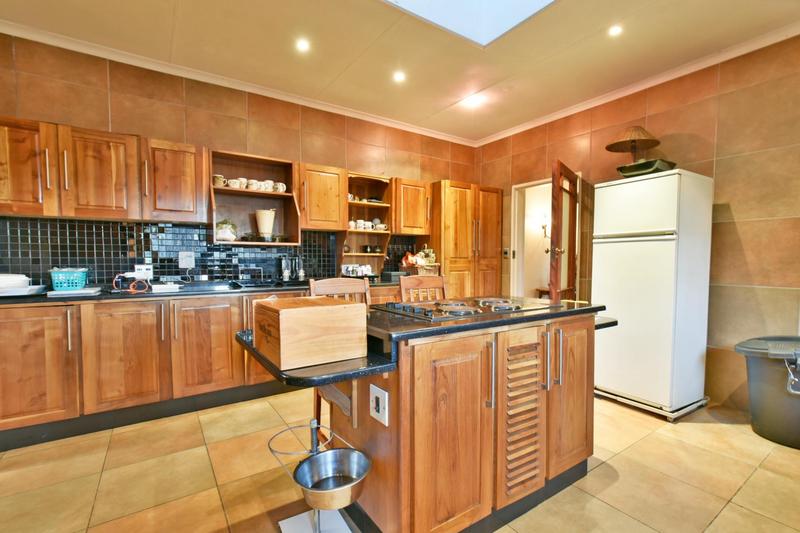 4 Bedroom Property for Sale in Northcliff Gauteng