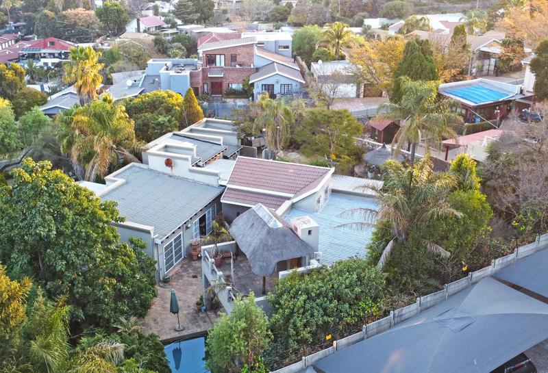 4 Bedroom Property for Sale in Northcliff Gauteng