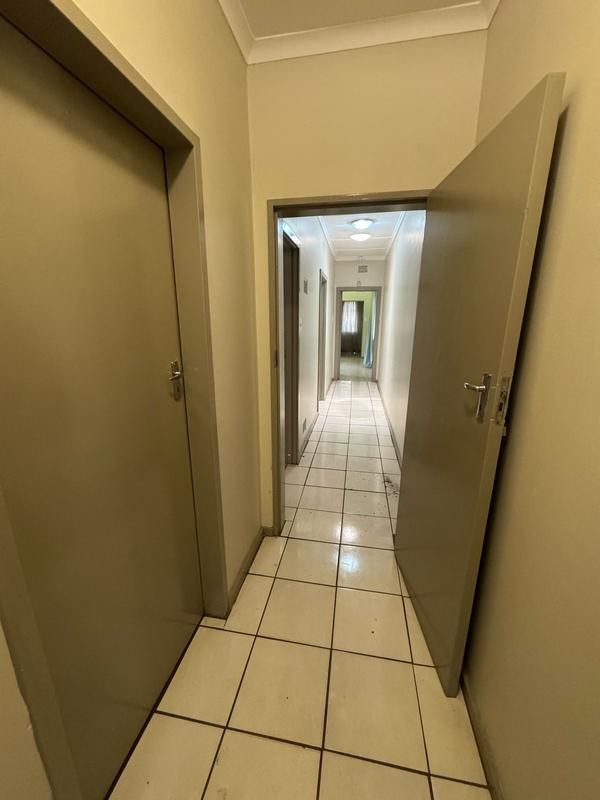 To Let commercial Property for Rent in Waterkloof A H Gauteng
