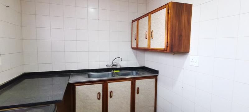 To Let 2 Bedroom Property for Rent in Helderkruin Gauteng