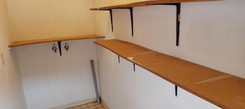 To Let 2 Bedroom Property for Rent in Helderkruin Gauteng