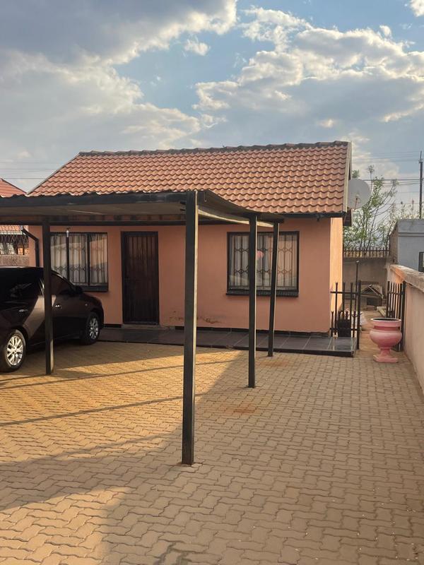 2 Bedroom Property for Sale in Pretoria Gauteng