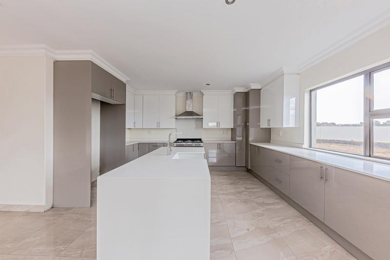 4 Bedroom Property for Sale in Lanseria Gauteng
