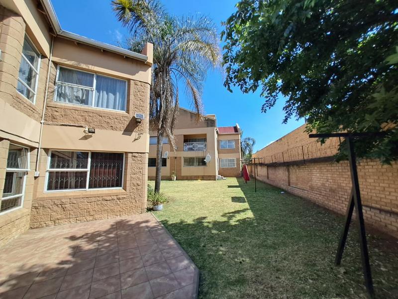 2 Bedroom Property for Sale in Delville Gauteng