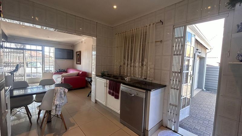 To Let 4 Bedroom Property for Rent in Boksburg Gauteng