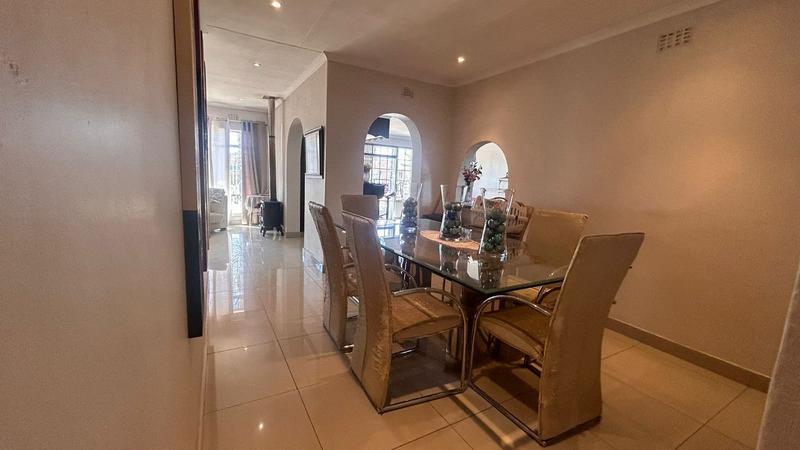 To Let 4 Bedroom Property for Rent in Boksburg Gauteng