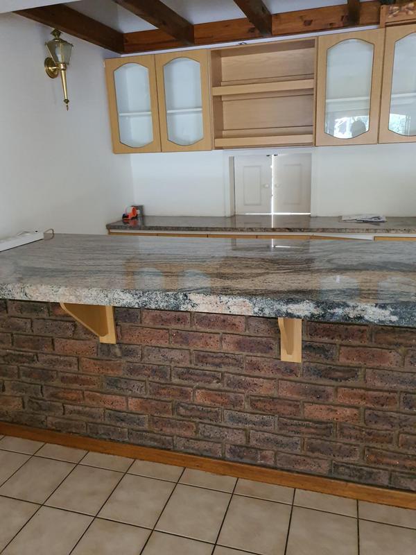 To Let 5 Bedroom Property for Rent in Morningside Gauteng