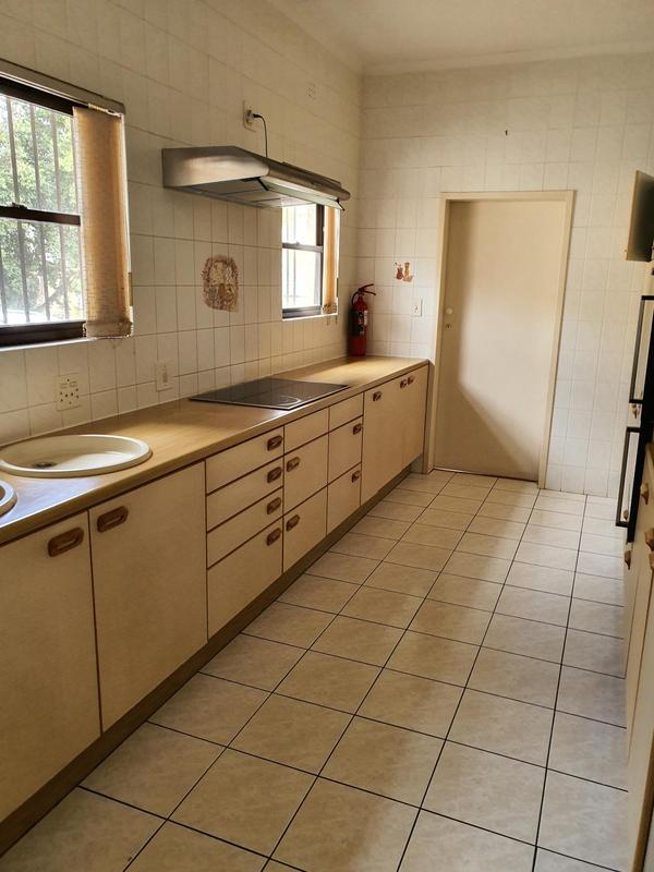 To Let 5 Bedroom Property for Rent in Morningside Gauteng