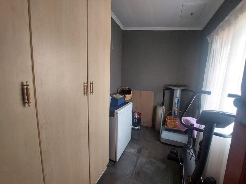 4 Bedroom Property for Sale in Homelake Gauteng