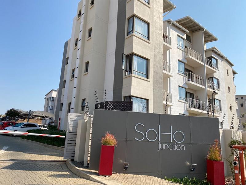 To Let 2 Bedroom Property for Rent in Broadacres Gauteng