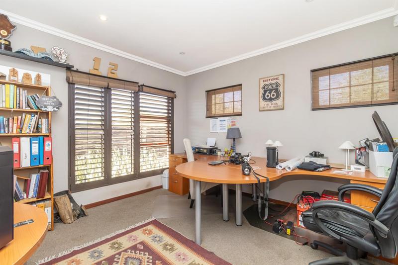 4 Bedroom Property for Sale in Glenferness Gauteng