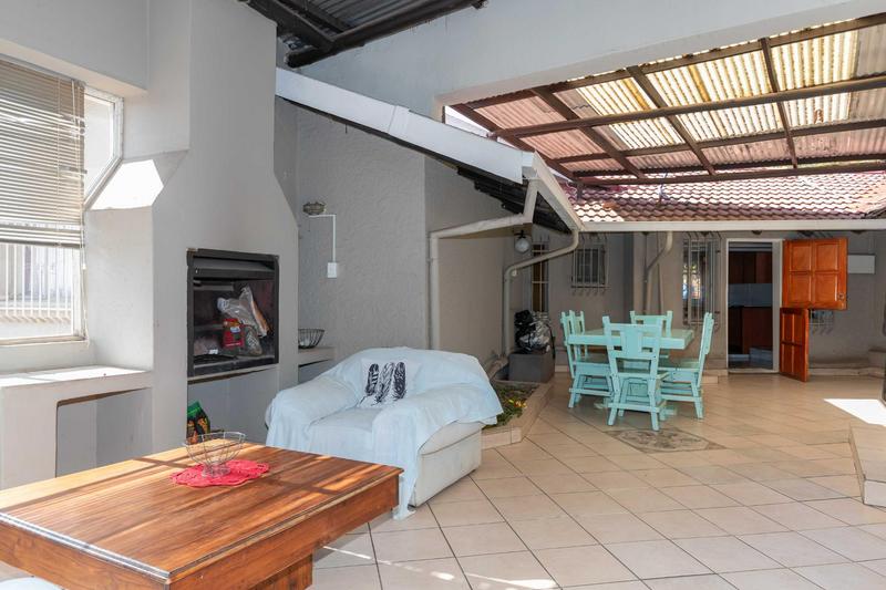 13 Bedroom Property for Sale in Waterkloof A H Gauteng