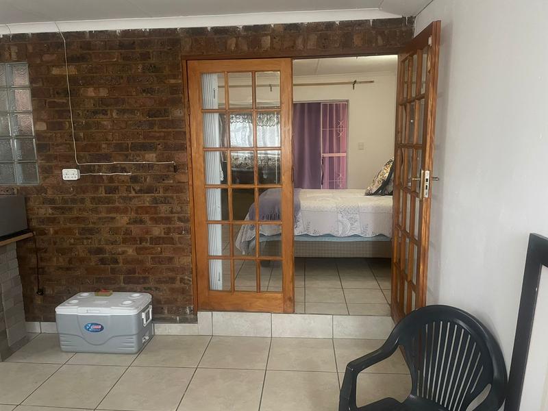 To Let 1 Bedroom Property for Rent in Montana Tuine Gauteng