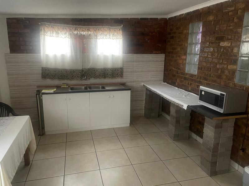 To Let 1 Bedroom Property for Rent in Montana Tuine Gauteng