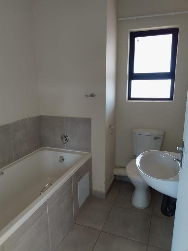 To Let 2 Bedroom Property for Rent in Vosloorus Gauteng
