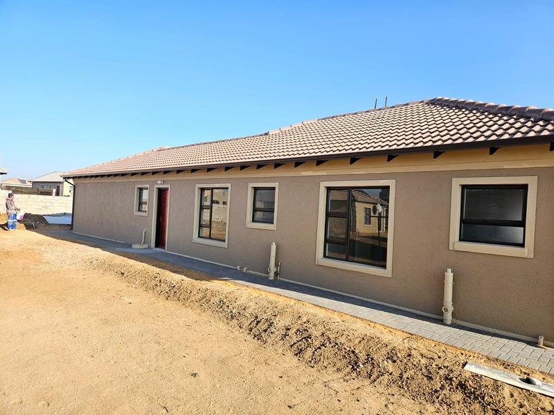4 Bedroom Property for Sale in Windmill Park Gauteng
