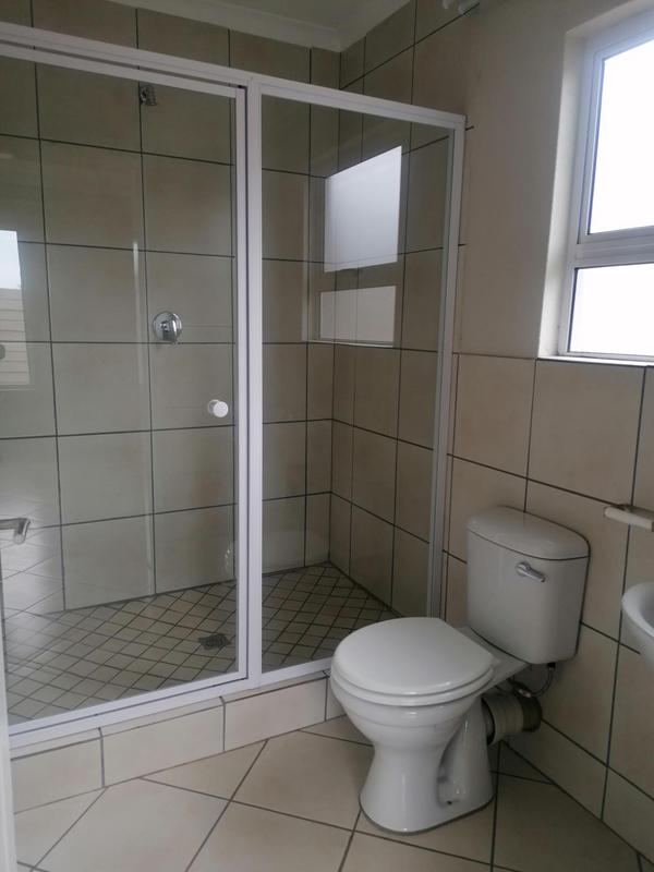 2 Bedroom Property for Sale in Windmill Park Gauteng