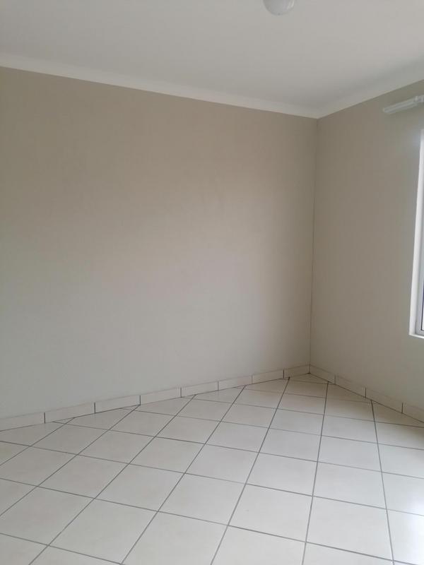 2 Bedroom Property for Sale in Windmill Park Gauteng