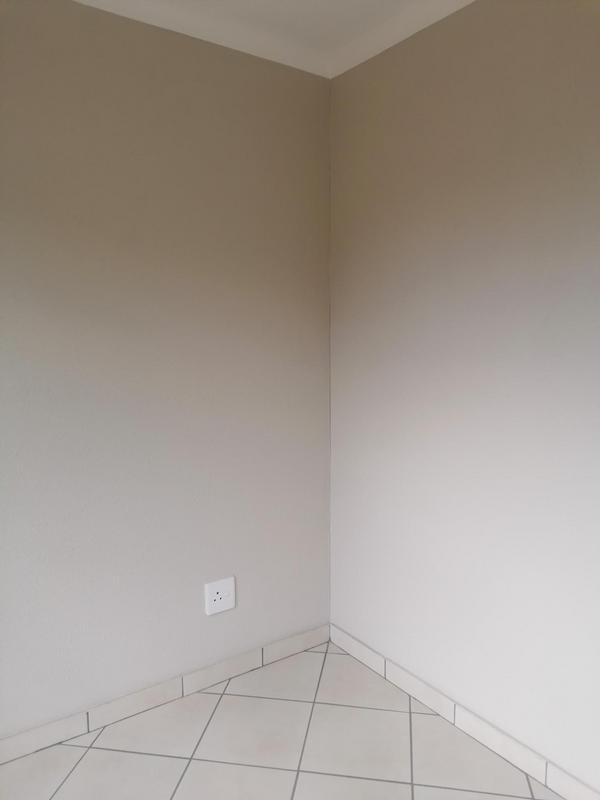 2 Bedroom Property for Sale in Windmill Park Gauteng