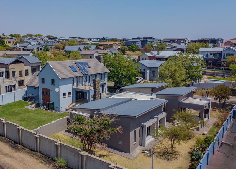 4 Bedroom Property for Sale in Copperleaf Estate Gauteng