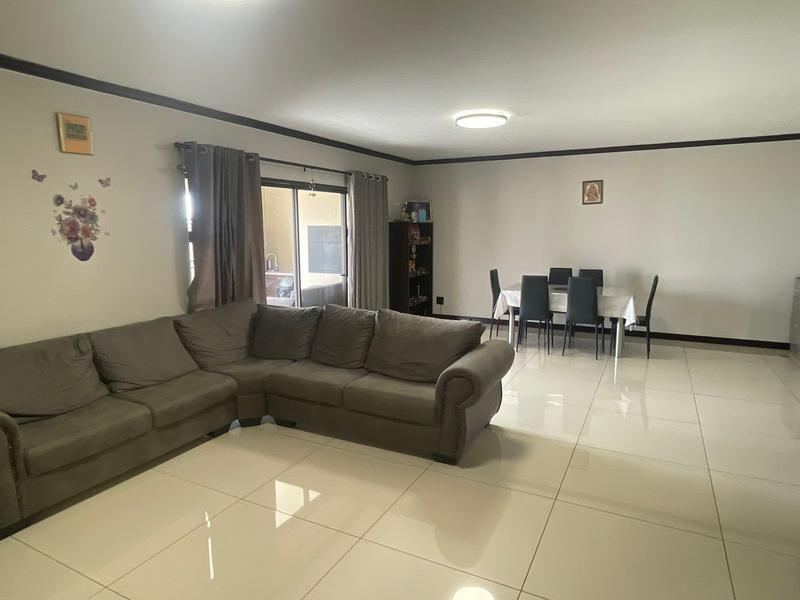3 Bedroom Property for Sale in Carlswald Gauteng