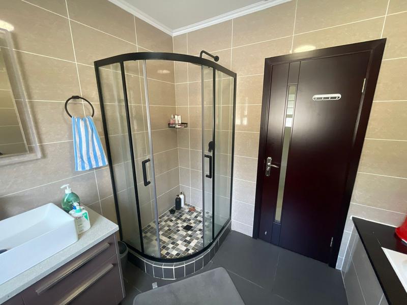 3 Bedroom Property for Sale in Carlswald Gauteng