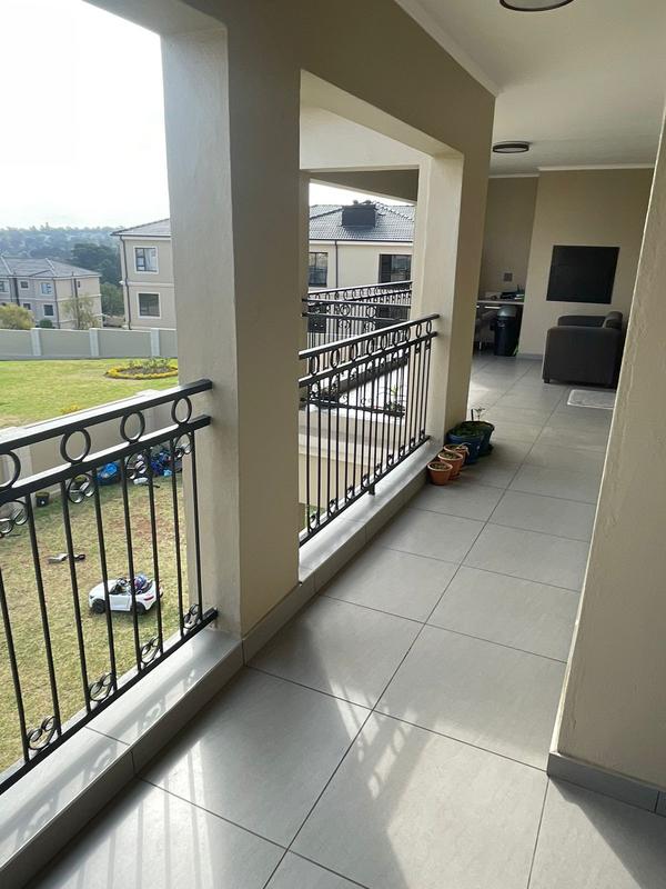 3 Bedroom Property for Sale in Carlswald Gauteng