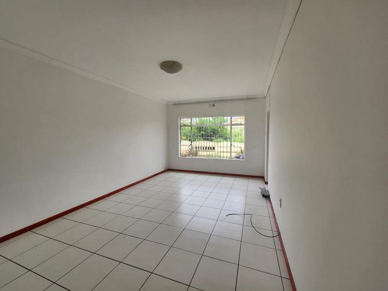 2 Bedroom Property for Sale in Greenhills Gauteng
