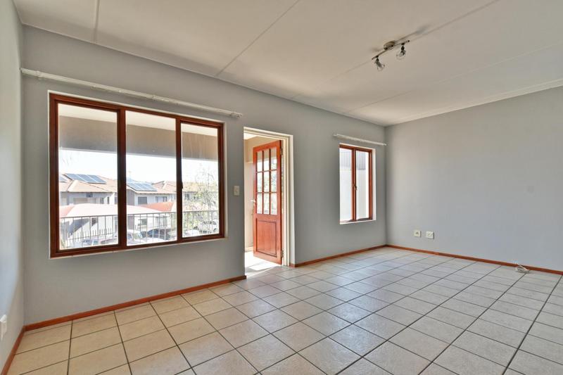 2 Bedroom Property for Sale in Glenvista Gauteng