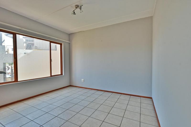 2 Bedroom Property for Sale in Glenvista Gauteng