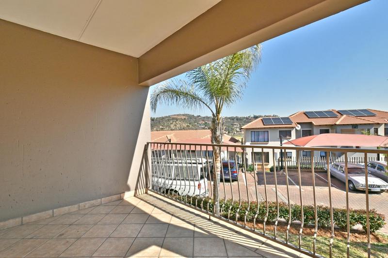 2 Bedroom Property for Sale in Glenvista Gauteng